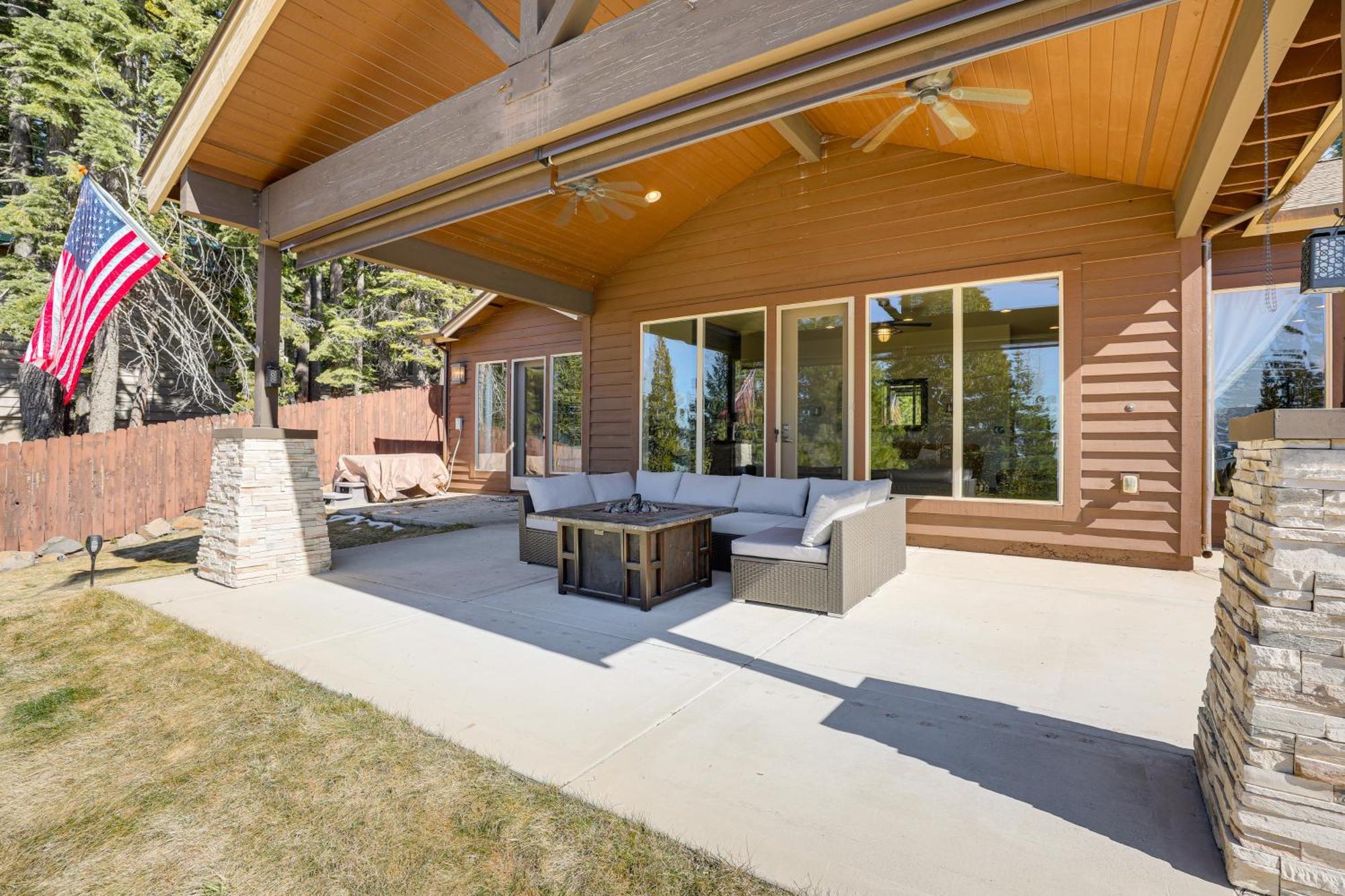 Fire Pit And Views Serene Lake Almanor Retreat Buitenkant foto
